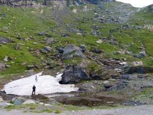 Viridian rockscapes fed by mountain glaciers along the Transfăgărășan. . .
